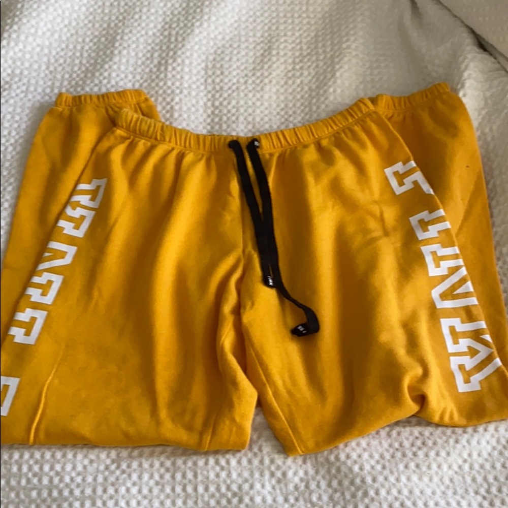 NWOT pink joggers
